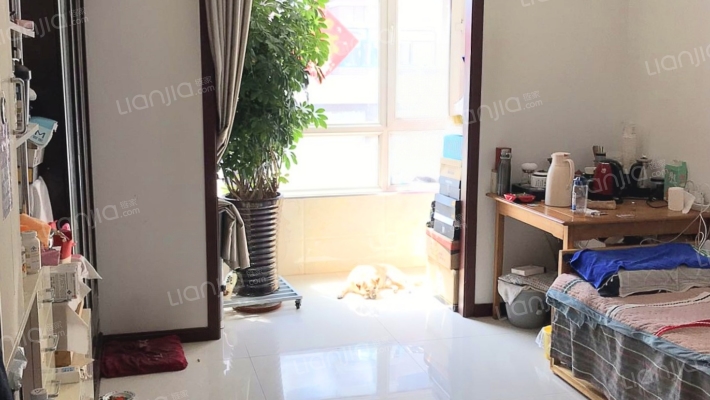 铂宇剑桥郡二手房实景图