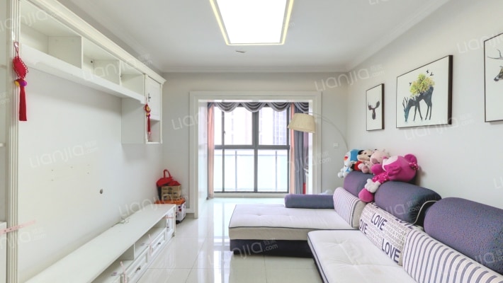 海伦国际二期二手房实景图