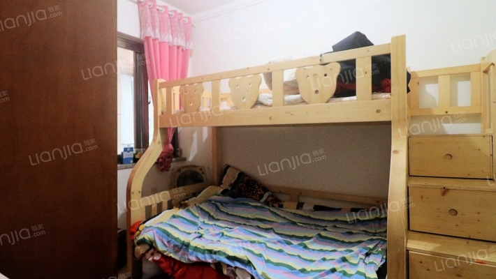 碧桂园大社区   小户型   带小小平台的房子-卧室B