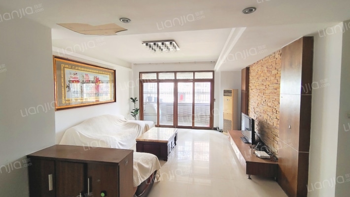 名雅居二手房实景图