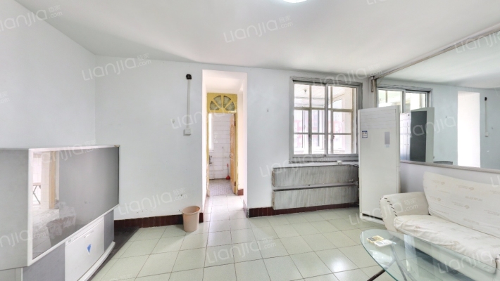 军鑫里二手房实景图