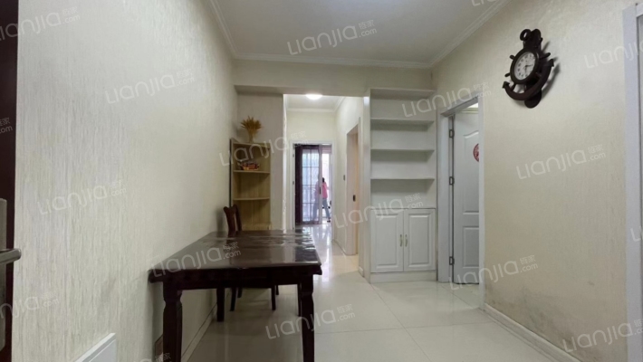 博士苑二手房实景图