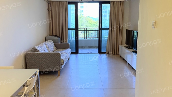 蔚蓝海岸二手房实景图