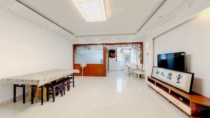 伊泰大厦二手房实景图