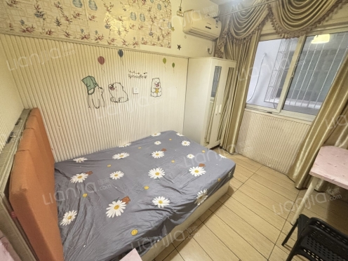 合租·华渝怡景苑 4居室 南卧