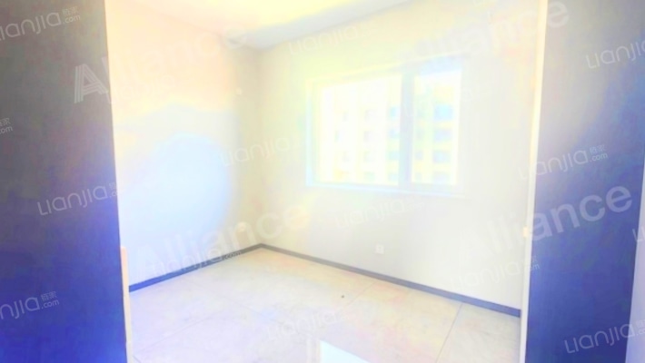 西京都高尔夫别墅区 85平精装南北两局 景观房急售-卧室A