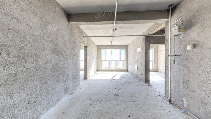 启航小镇二手房实景图