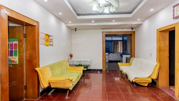 银河大厦二手房实景图