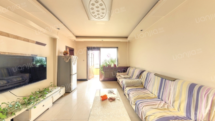 蓝天翠园二手房实景图