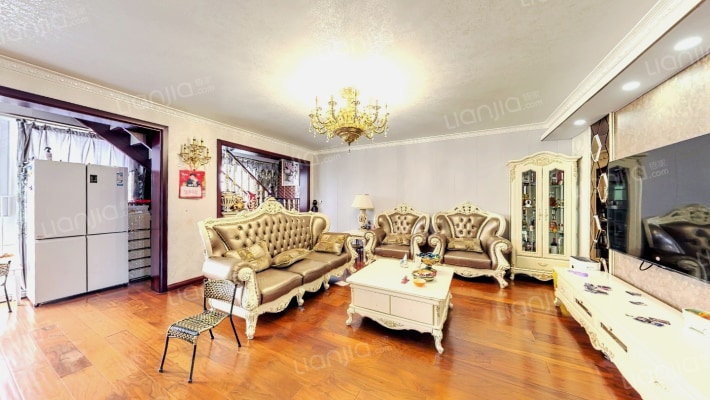 天山怡景苑二手房实景图