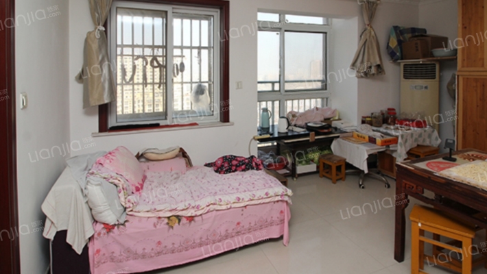 中央城二手房实景图