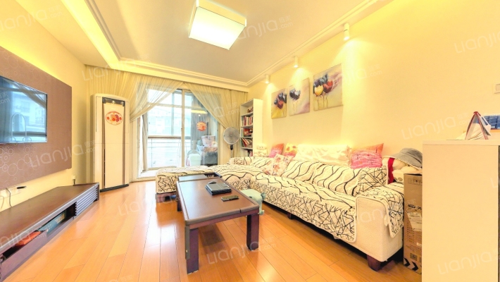 南山巴黎印象二手房实景图