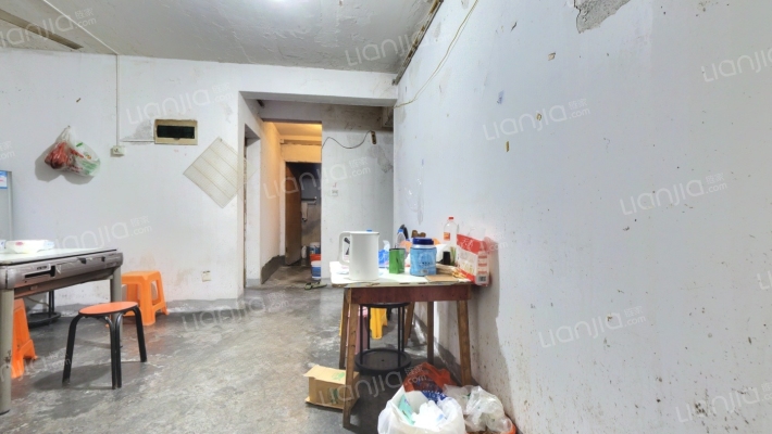 崧泽华城华中苑三区二手房实景图