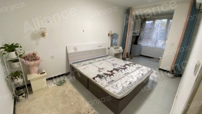 小区离北京近，带装修，前方无遮挡，房子诚心出售-卧室A