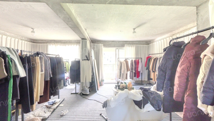 塞纳蓝湾二期二手房实景图