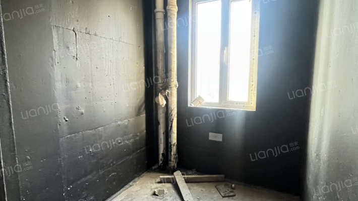 卓悦城北京未 3+1户型 双卫 毛坯随意装 采光无遮挡-卫生间B