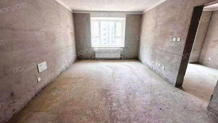 东鲁文苑A区二手房实景图