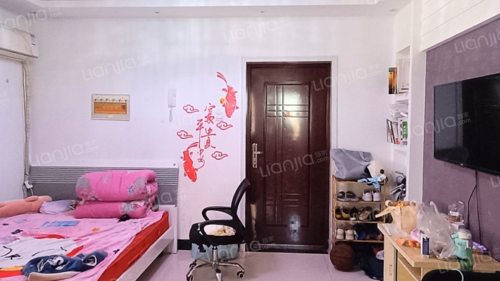 此房，户型好，采光充足，配套设施好，交通便利-客厅