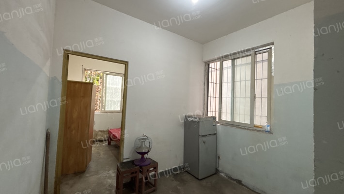 民康苑D区二手房实景图