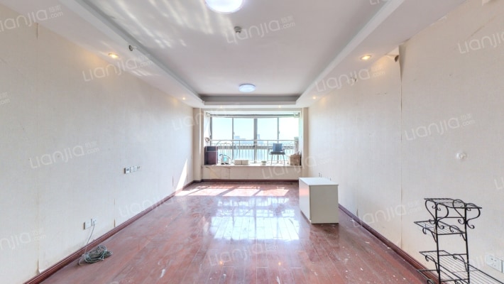 乔克国贸中心二手房实景图