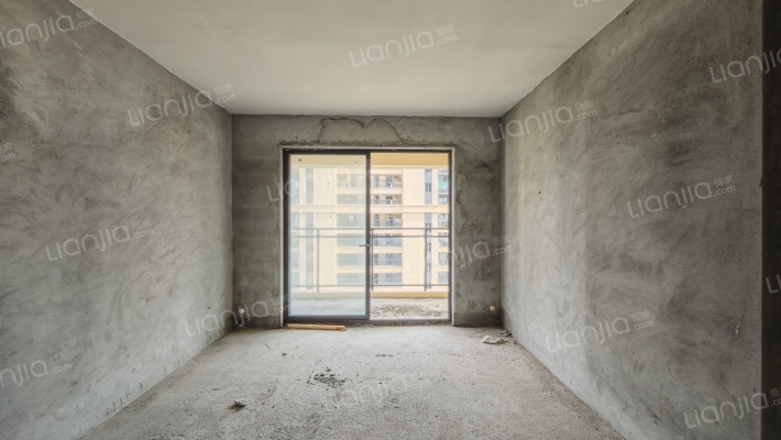 国瑞华庭二手房实景图