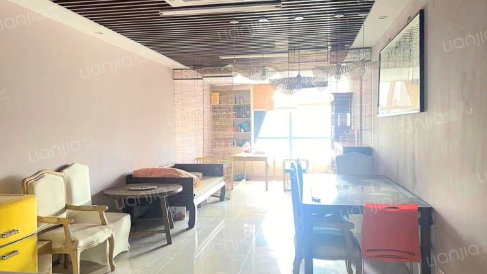 双逸国际大厦二手房实景图