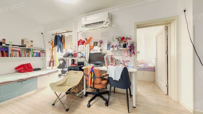 城市芳庭二手房实景图