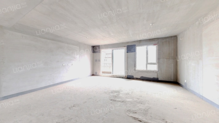 绿地骊山花城二期二手房实景图