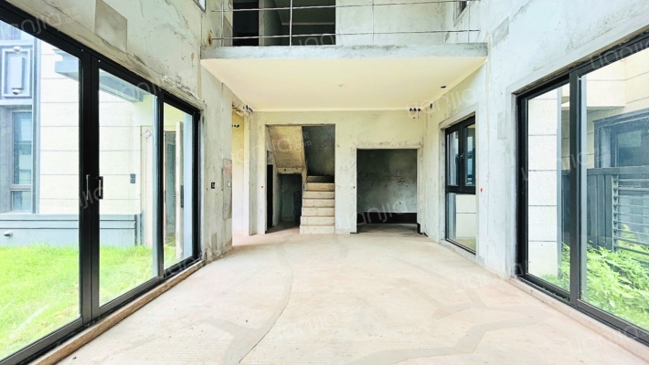 远洋公园青岚二手房实景图