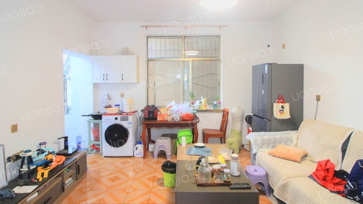 繁荣街32号院二手房实景图