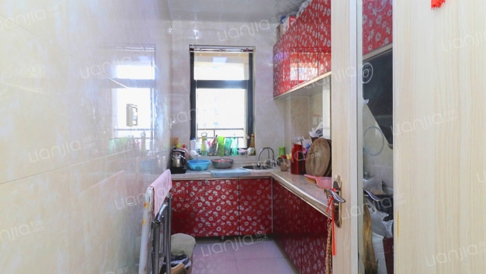 香格里拉国际城85.45平米精装修-厨房