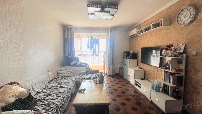 康诚锋尚公寓二手房实景图