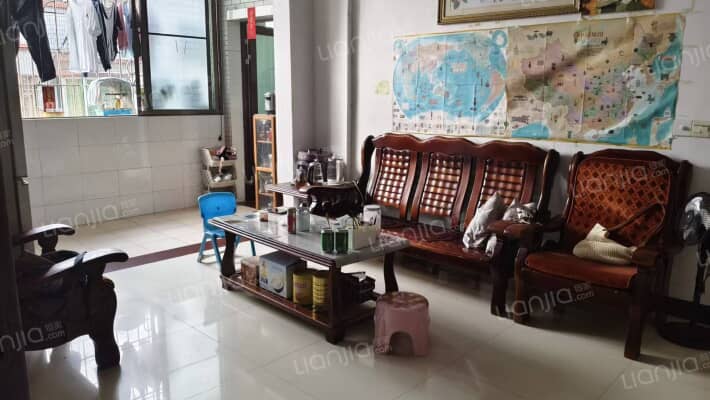 康宁居二手房实景图