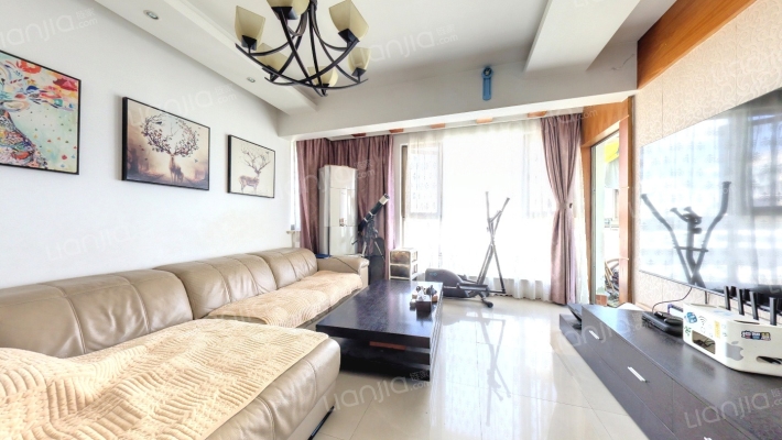 自由水岸花园二手房实景图