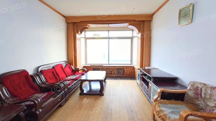 宜山路36号二手房实景图