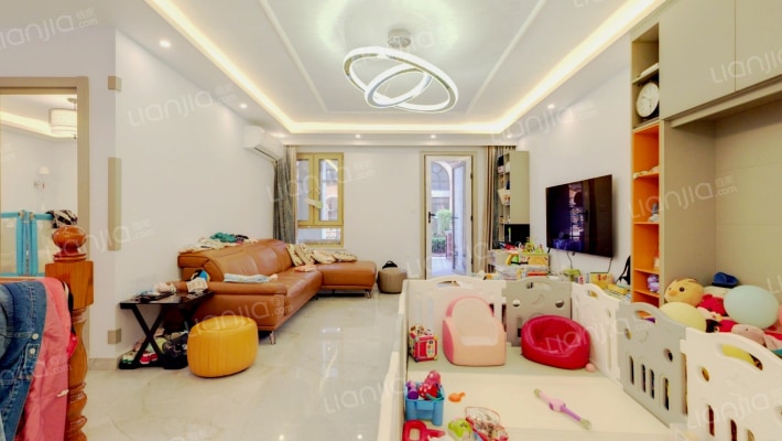 泊岸二手房实景图