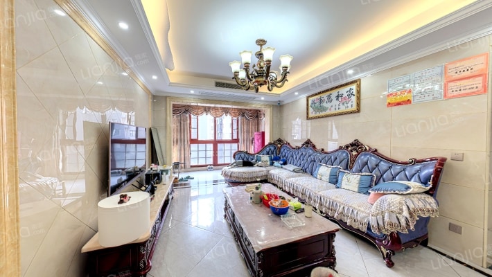 恒基凯旋门三期二手房实景图