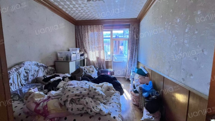 二医院家属院适宜或是本单位职工人员-卧室A