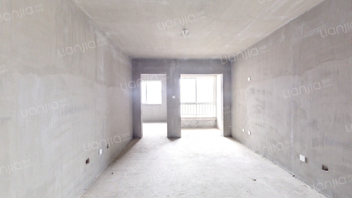 龙发龙泊湾二手房实景图