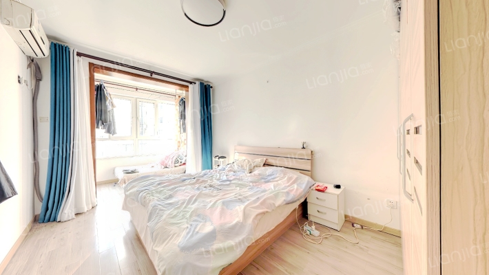 开发区高新朝路华泰豪庭大两居电梯洋房出售税费低-卧室B