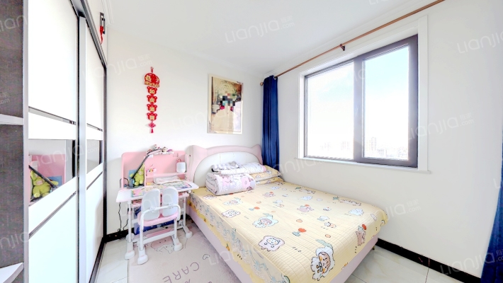 精装修 餐厅H户型 2卫 西边户 满二 带家具家电-卧室B