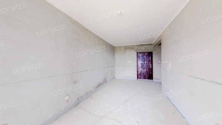 此房是 中间楼层 采光无遮挡 集中供暖。-客厅