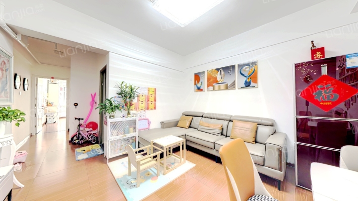 钻石广场全朝阳两居室，可贷款，房本满二 房子-客厅