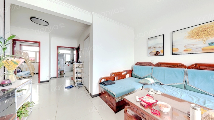 一梯两户  南北通透   包满二 双语近-客厅