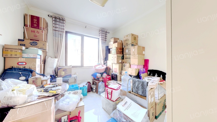 鸿坤理想湾南区 3室2厅 南 北-卧室B