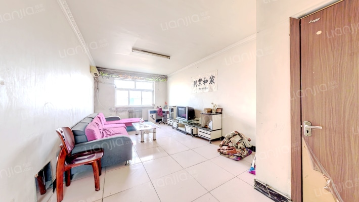 发发商城，东西房，满五唯一，简装，采光好，视野好-客厅