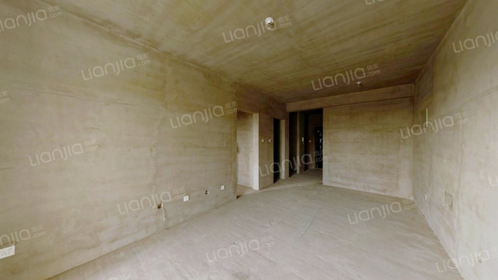 一层双阳台经典两居，视野采光好。-客厅