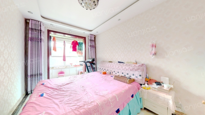 水岸花城，一线河景美宅诗意，标准现房，即买即住-卧室B