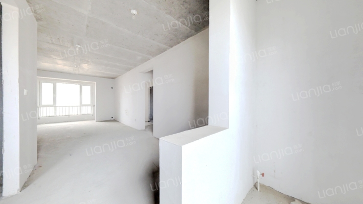 南北通透三居室，采光无遮挡，户型方正。-餐厅