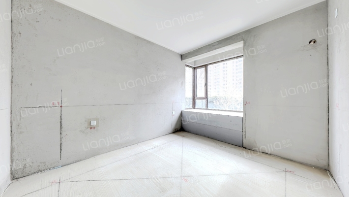 凤麟府一层带院南北通透两居带车位-卧室A